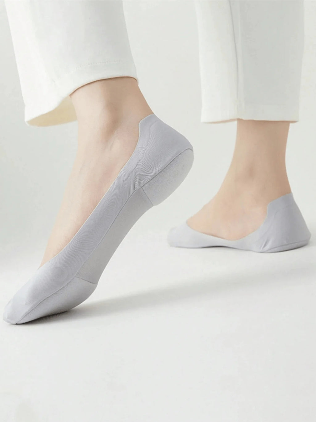 SoleLift™ Arch Socks 👣💖 — Discreet Support in Every Step